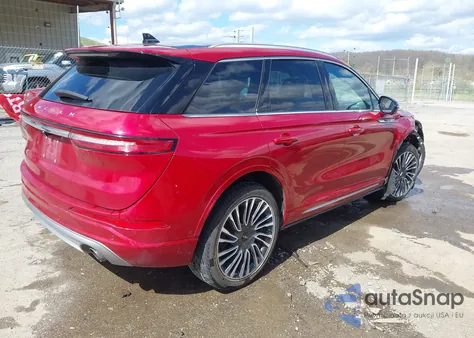 2020 Lincoln Corsair Reserve z USA, uszkodzony, nr VIN 5LMCJ2D95LUL05000